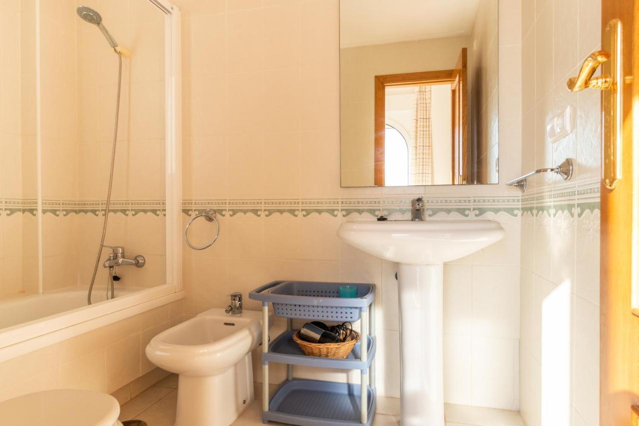 הוילה מוטקסאמל Casa La Rosaleda מראה חיצוני תמונה